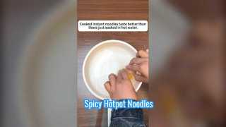 Fideos instantáneos picantes sabor a estofado Chongqing