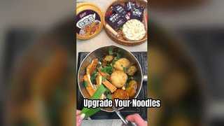 Cocinar los fideos instantáneos de esta manera con otros ingredientes.