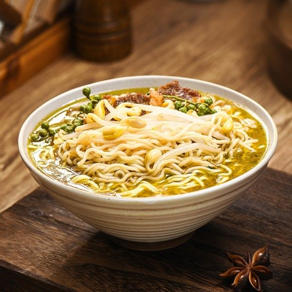Experimenta la mejor selección de fideos instantáneos y vermicelli para tu menú sabor a pescado cocido de pimienta de ratán