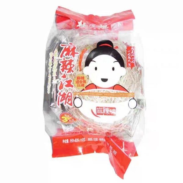 El delicioso aroma de fideos vermicelli con sopa de sabor picante Fideos instantáneos chinos de fideos instantáneos