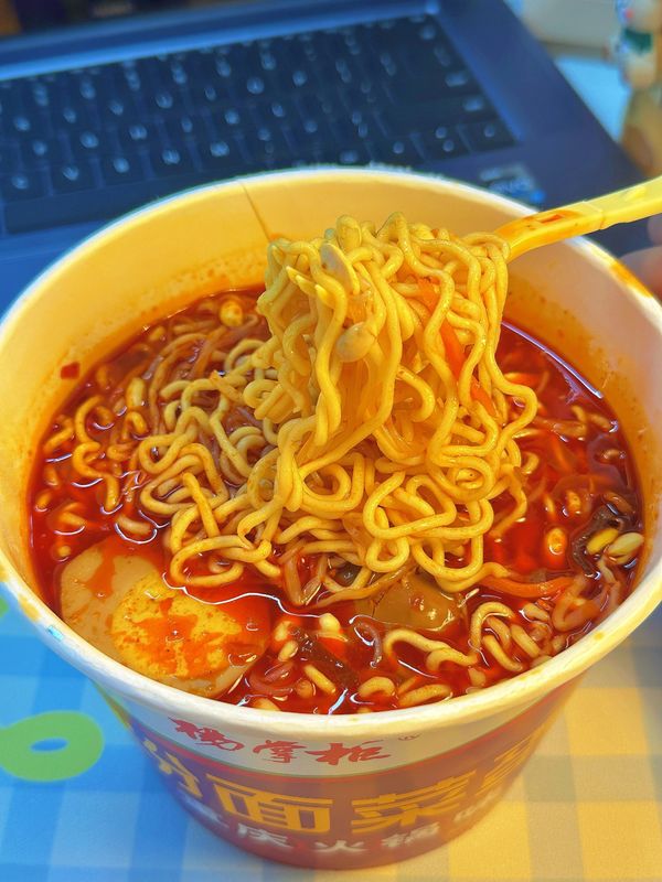 Método de cocción Agua hirviendo Nivel picante Ramen súper picante Deliciosos fideos para sus antojos picantes